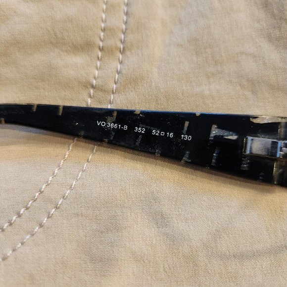 VOGUE VO3661-B 352 Eyeglasses Frames Only 52-16-130 Black Crystal Polish - Picture 3 of 9